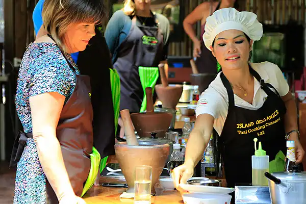 Thai-cooking-class-Samui-island-Organics-cooking2 copy